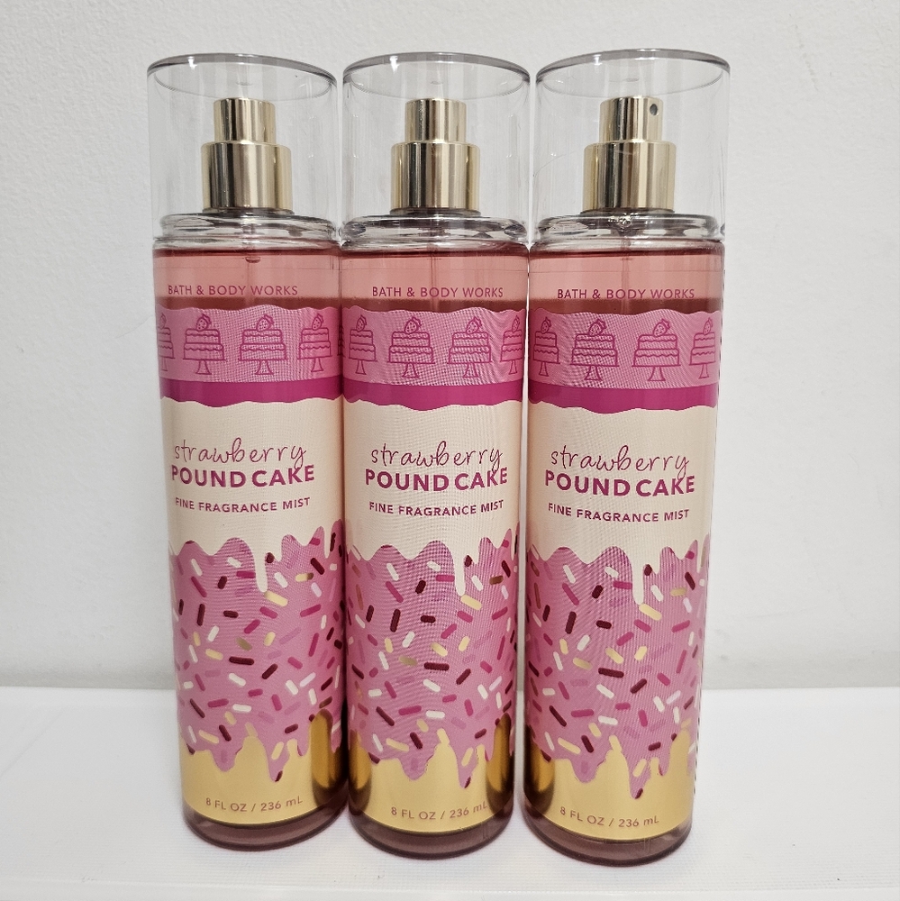 3X Bath and Body Works Strawberry Pound Cake Fine Fragrance Mist 8 fl oz /236 ml